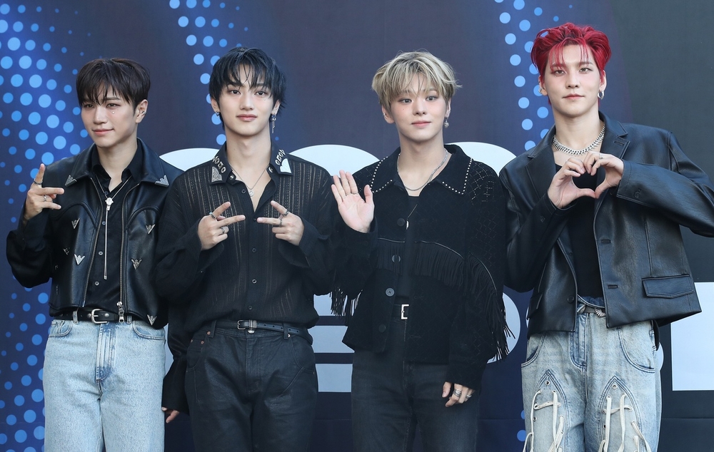 large_0_fdc44f0e_1df4_435e_be5