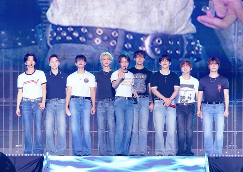 SEVENTEEN's Lastest News | Celeb Confirmed