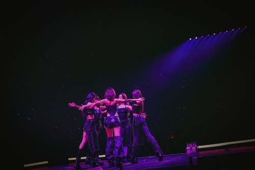 Le Sserafim to release new music in October | Celeb Confirmed