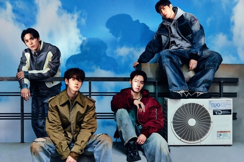 HIGHLIGHT ユンドゥジュン FAN CON HIGHLIGHT ユンドゥジュン FAN CON