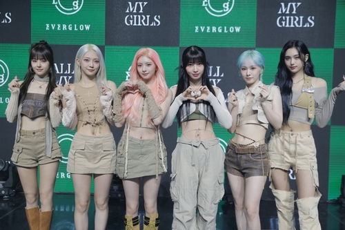 K-POP・アジア EVERGLOW EVERGLOW - Wikipedia