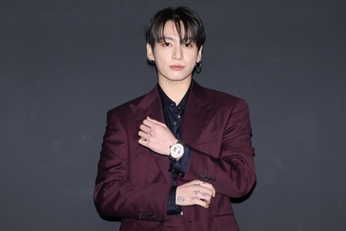 BTS's Jungkook apologizes for behavior in livestream from February