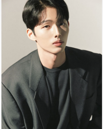 Lee Jung Sic | Celeb Confirmed